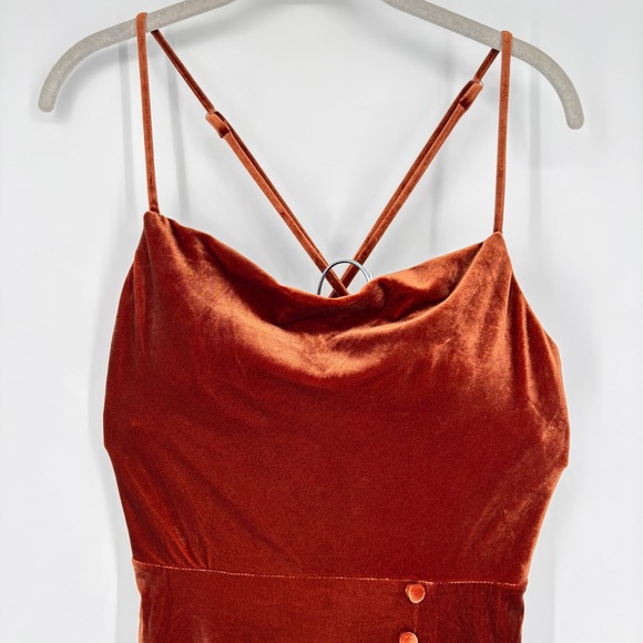 Revelry Billie Velvet Maxi Dress Sz 6 Rust Button High Slit Spaghetti Strap - Picture 5 of 14